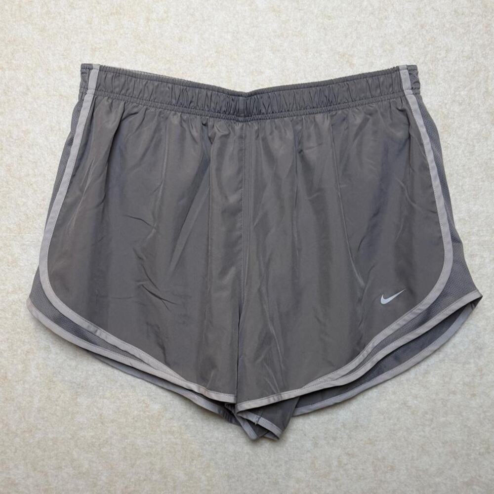 Nike Dri-FIT Tempo Running Shorts Womens 1X Gray Plus Size Brief Lined